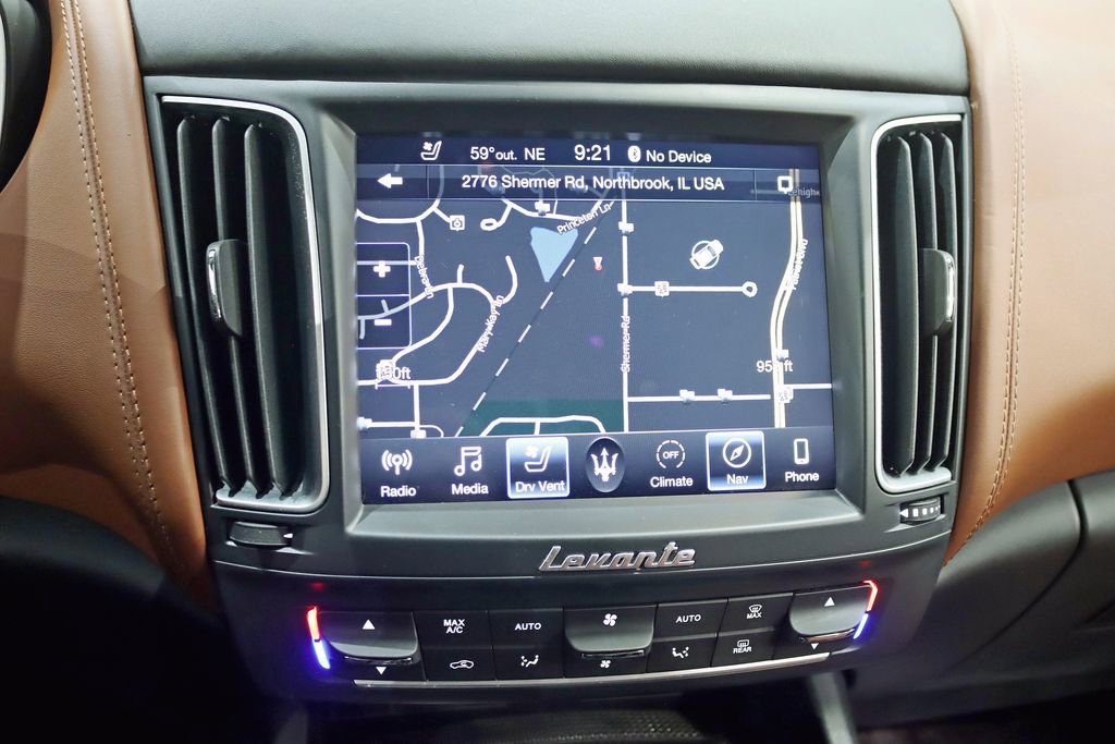 Used 2020 Maserati Levante GranSport image 18