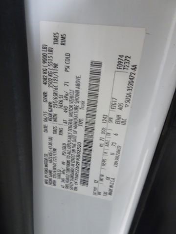 Used 2015 Ford Transit 250 T-250 130 Low Rf 9000 GVWR Sw w/ Exterior Upgrade Package image 35