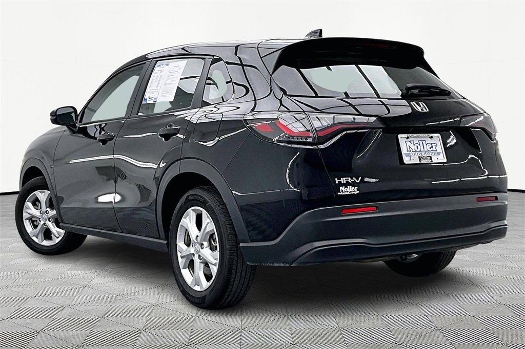 Used 2025 Honda HR-V LX image 13