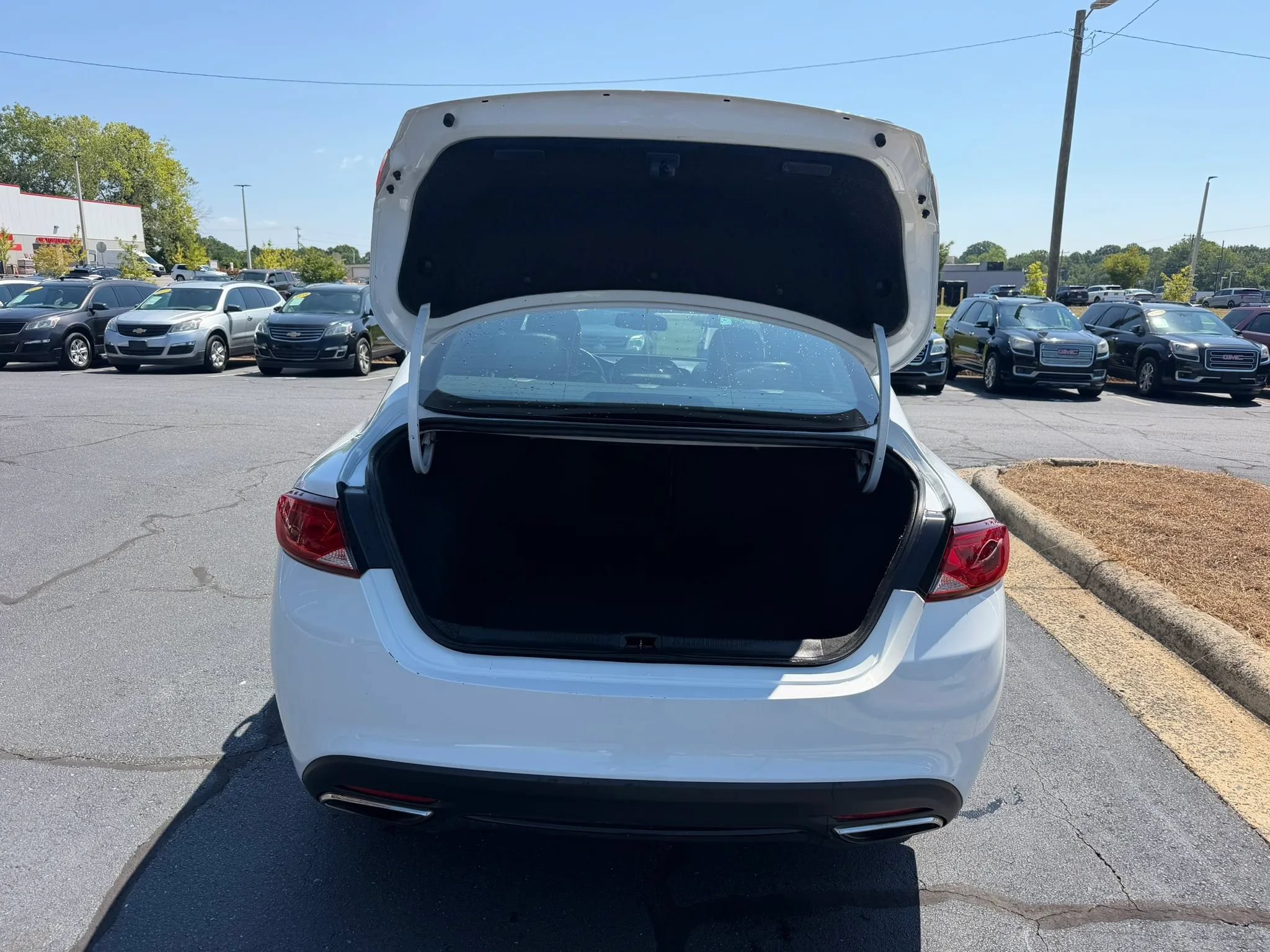 Used 2016 Chrysler 200 S FWD image 24