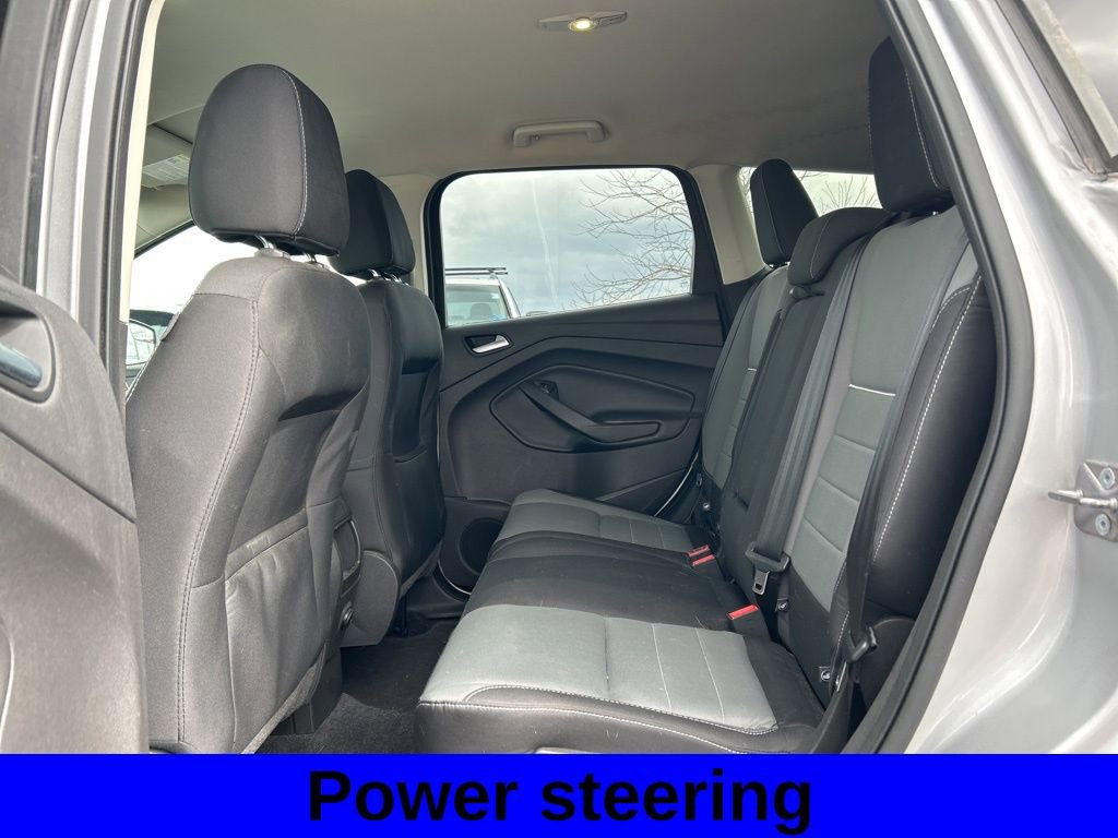 Used 2015 Ford Escape SE image 7