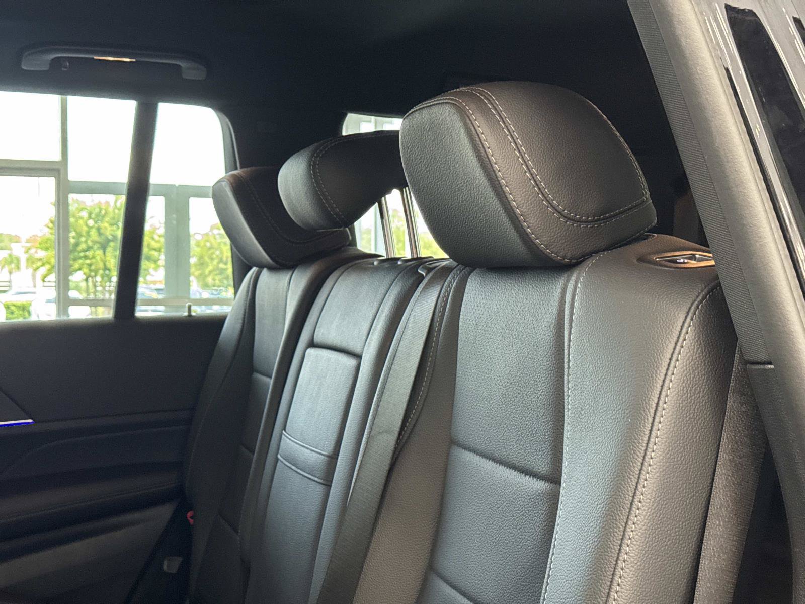 Certified 2024 Mercedes-Benz GLS 450 4MATIC image 6