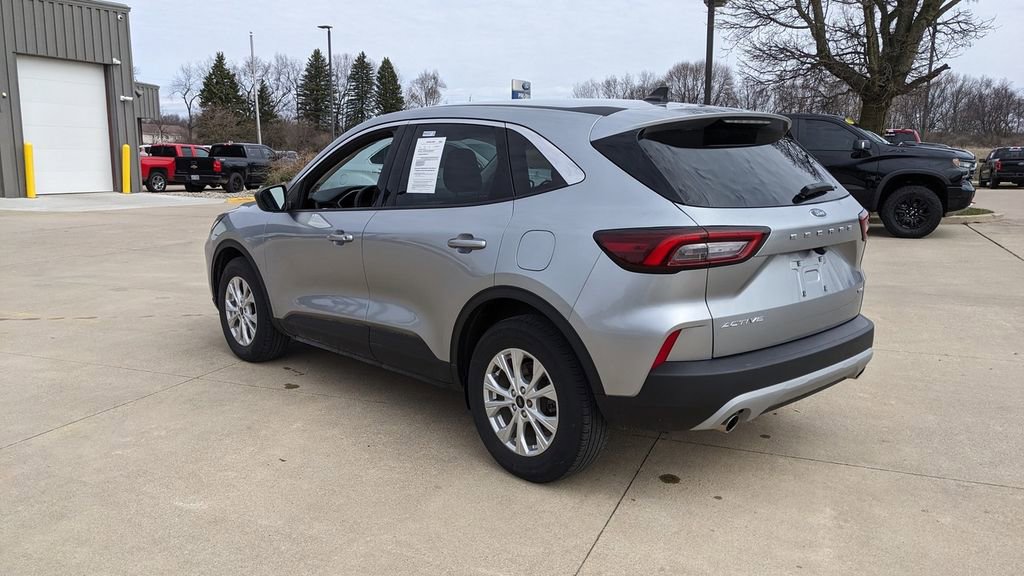 Used 2024 Ford Escape Active image 5