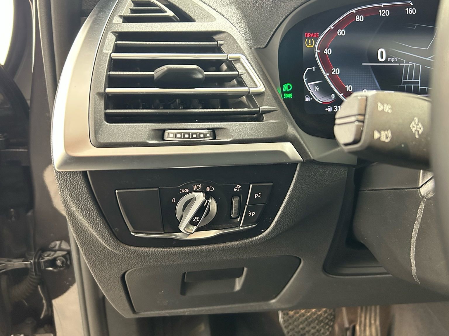 Used 2022 BMW X3 xDrive30i w/ Convenience Package w/ZPA AWD/4WD image 27