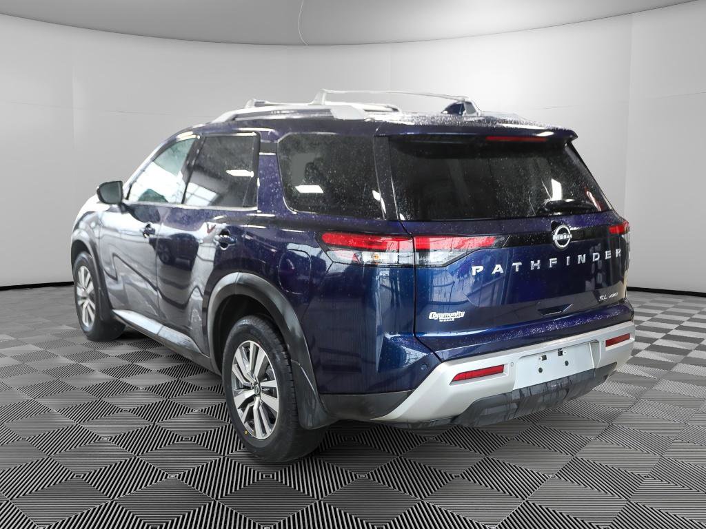 Used 2022 Nissan Pathfinder SL image 4