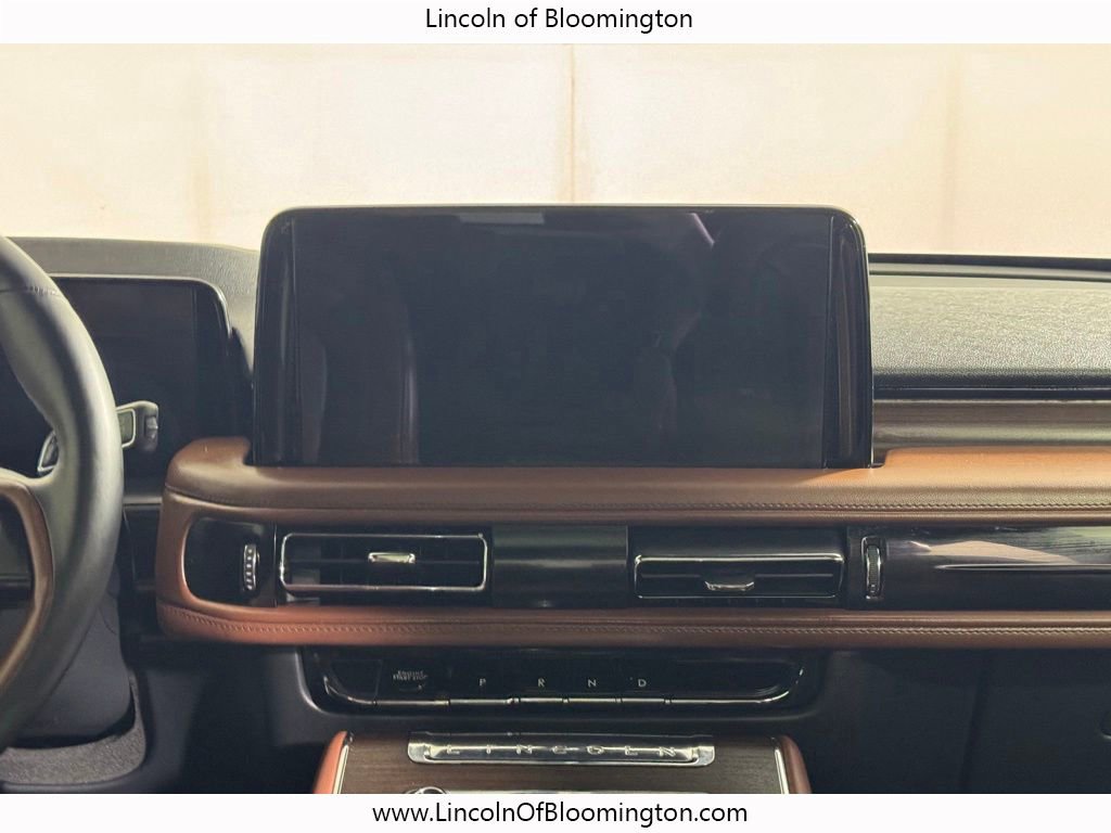 Used 2025 Lincoln Aviator Reserve w/ Jet Appearance Package AWD/4WD image 27