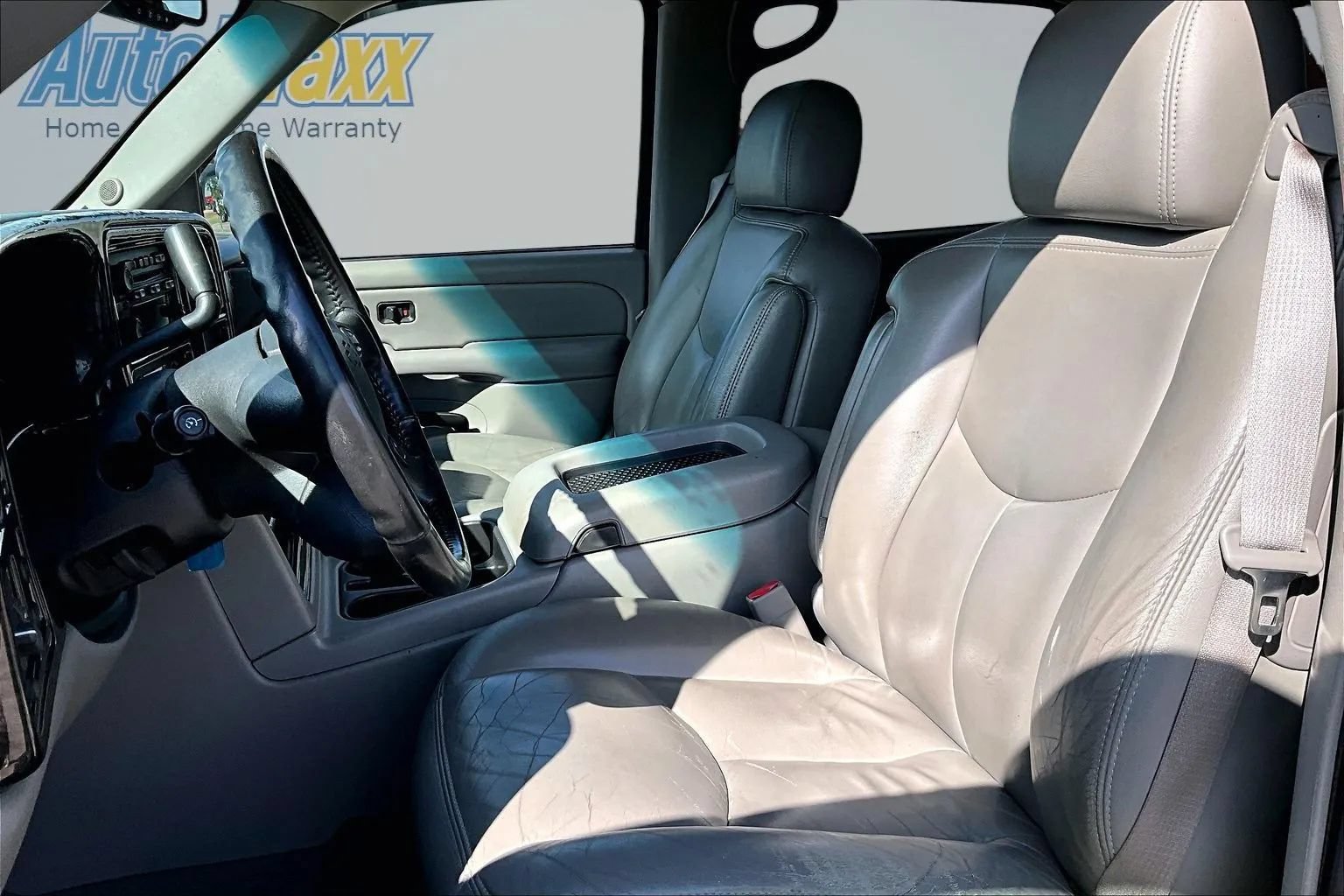 Used 2005 Chevrolet Avalanche Z71 w/ Sun And Sound Package AWD/4WD image 24