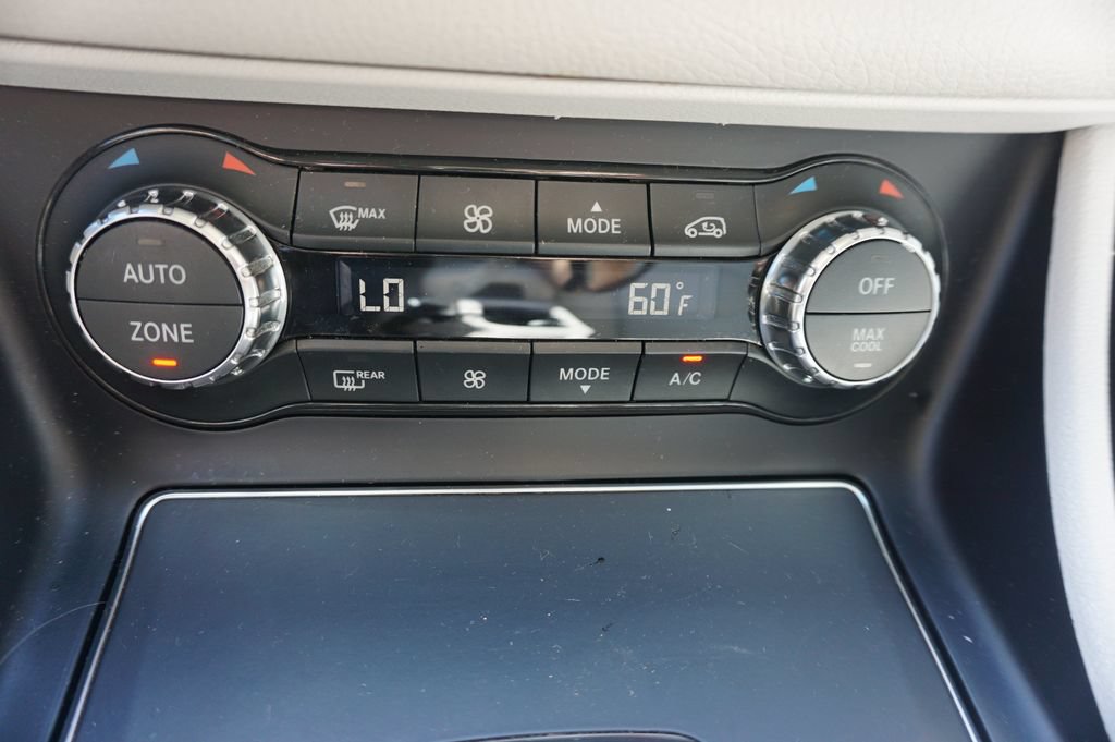 Used 2018 Mercedes-Benz GLA 250 image 12