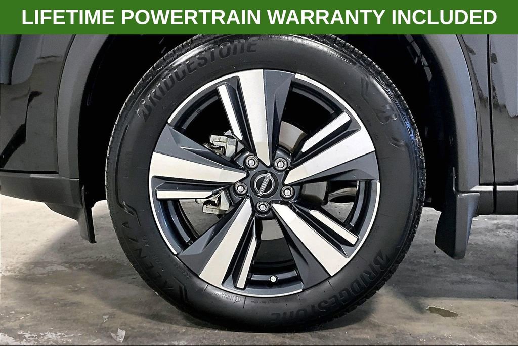 Used 2024 Nissan Rogue SL w/ SL Premium Package image 11