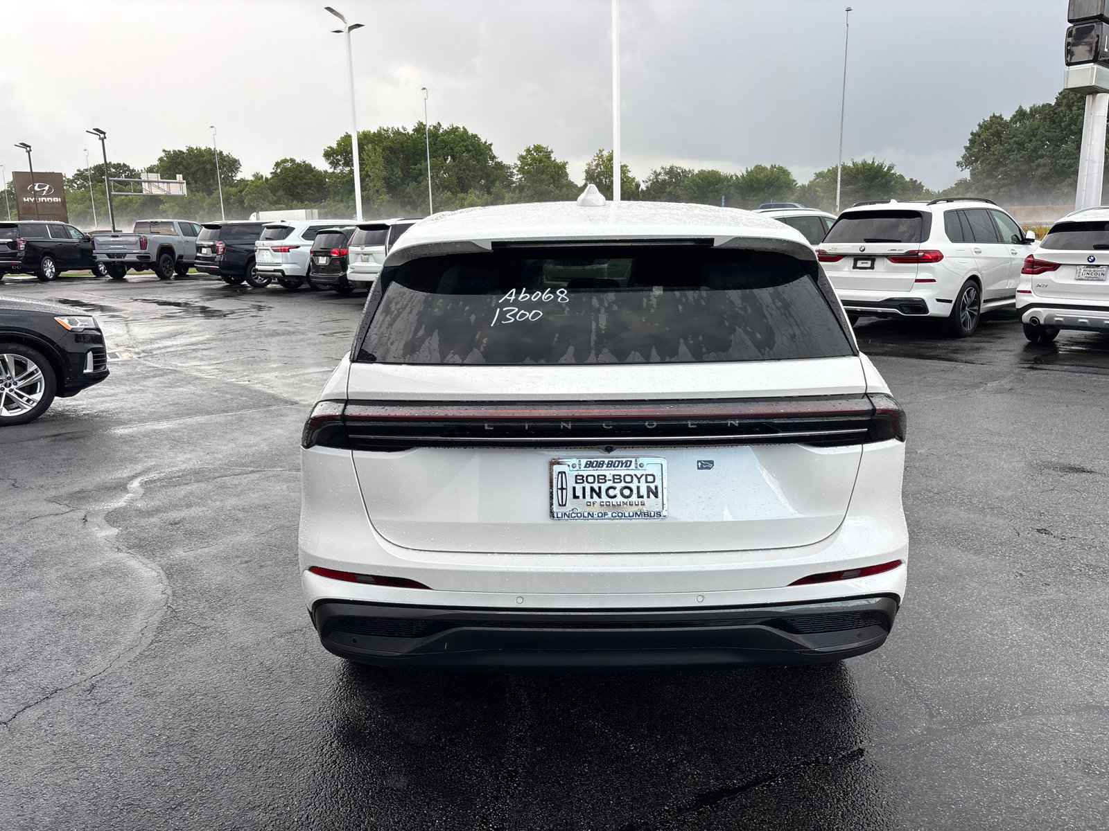 New 2026 Lincoln Nautilus Premier w/ Equipment Group 102A AWD/4WD image 6