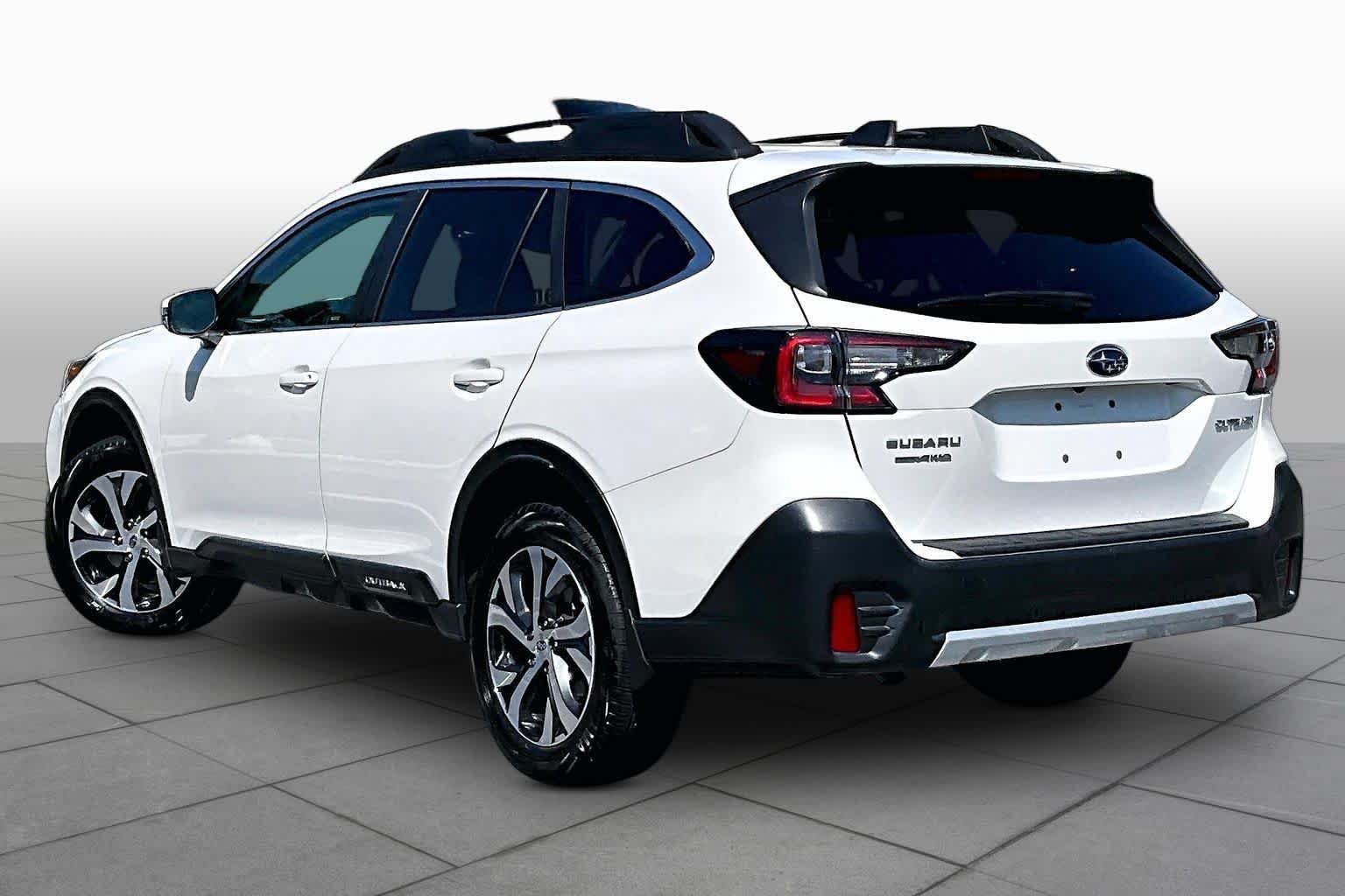 Used 2022 Subaru Outback Limited w/ Popular Package #2 AWD/4WD image 18