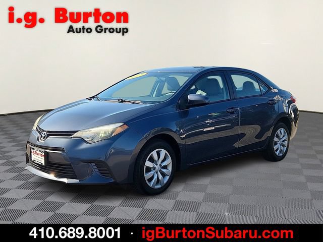 Used 2015 Toyota Corolla LE FWD image 3