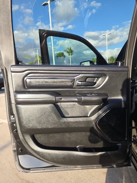 Used 2024 RAM 1500 Limited w/ Night Edition image 32