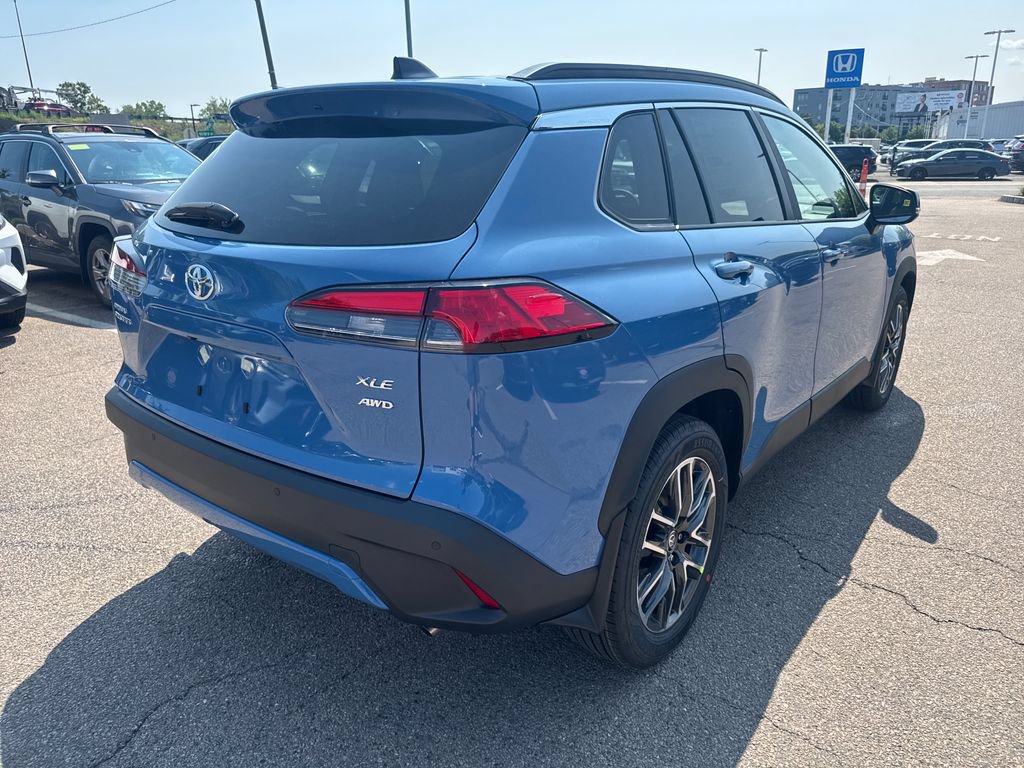 New 2026 Toyota Corolla Cross XLE w/ Convenience Package AWD/4WD image 7
