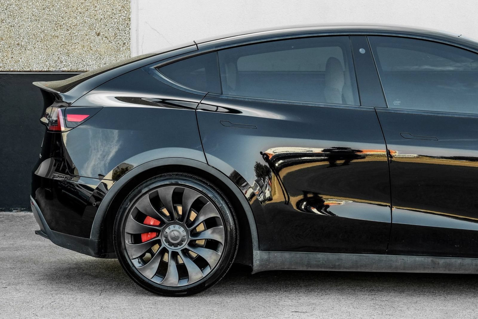 Used 2022 Tesla Model Y Performance AWD/4WD image 10
