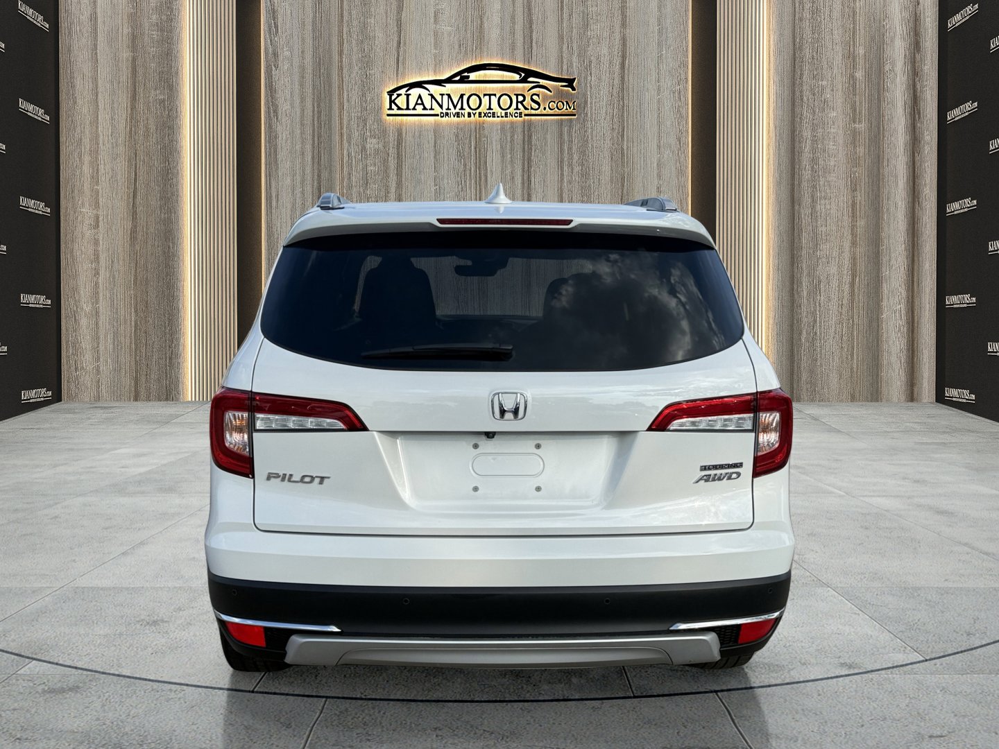 Used 2022 Honda Pilot Touring image 10