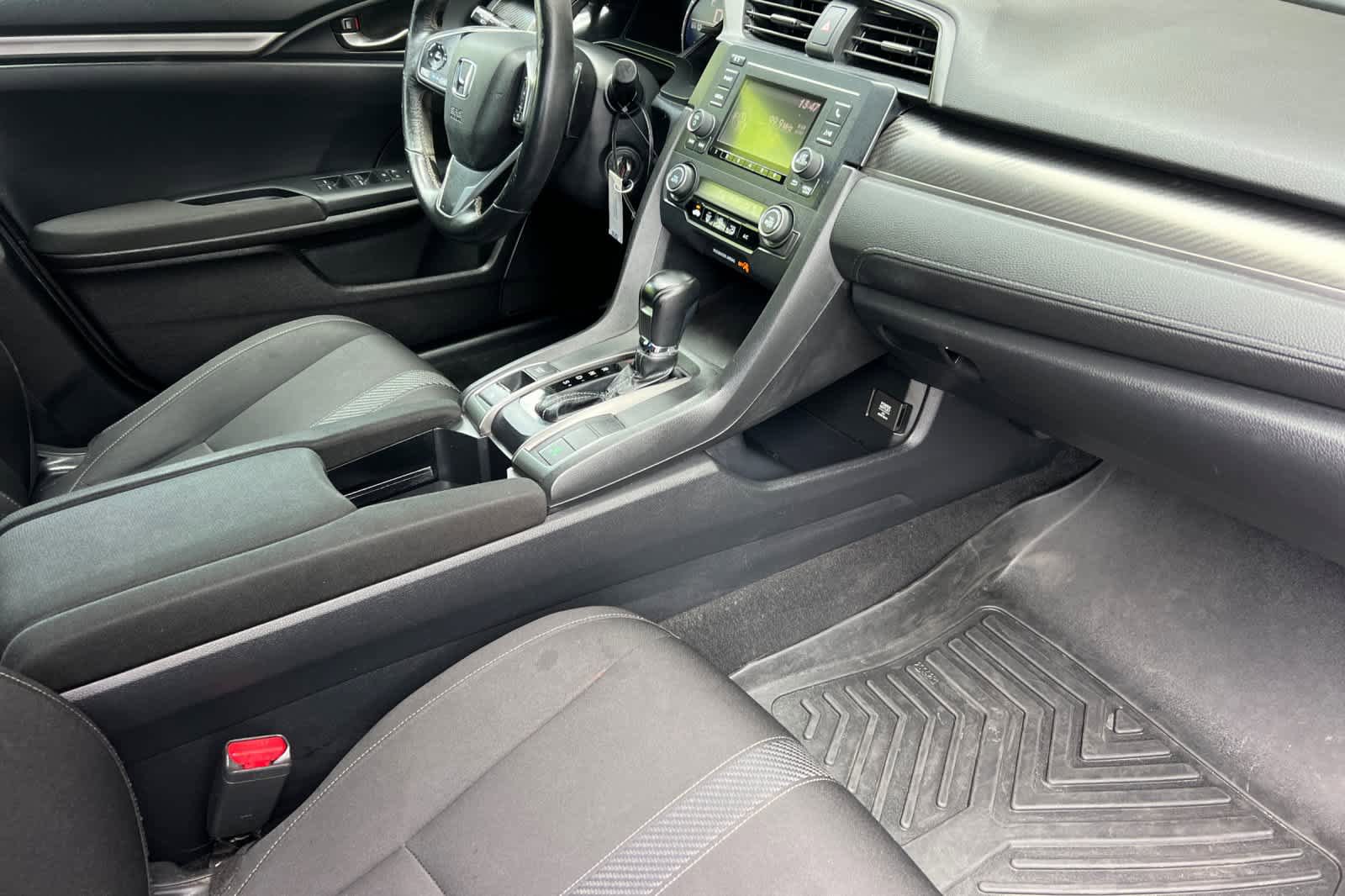 Used 2018 Honda Civic Sport image 16