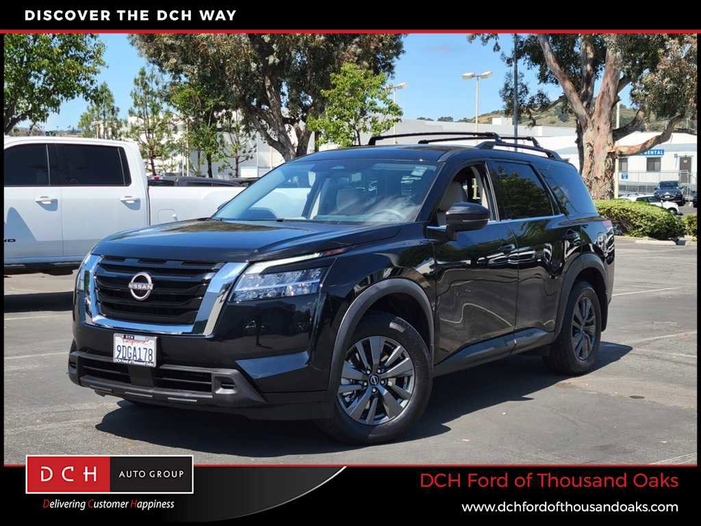 Used 2022 Nissan Pathfinder SV
