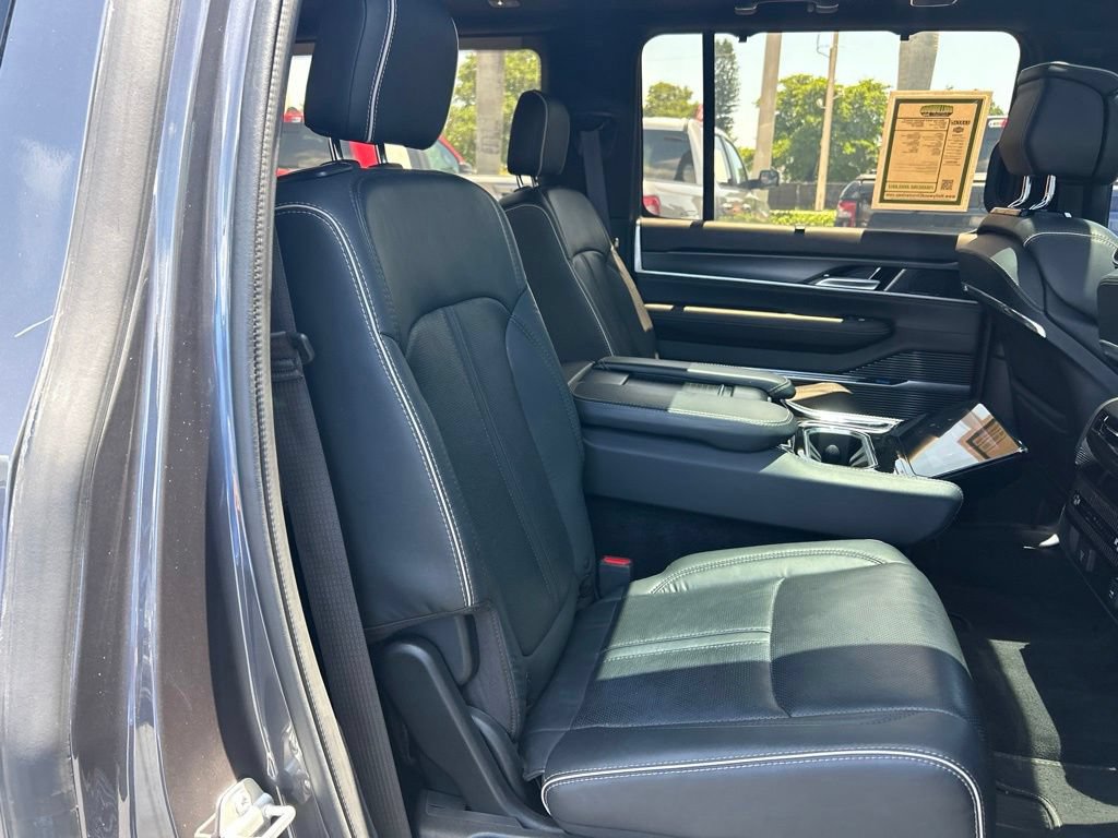 Used 2024 Jeep Grand Wagoneer Series II w/ Quick Order Packagew 28T AWD/4WD image 29