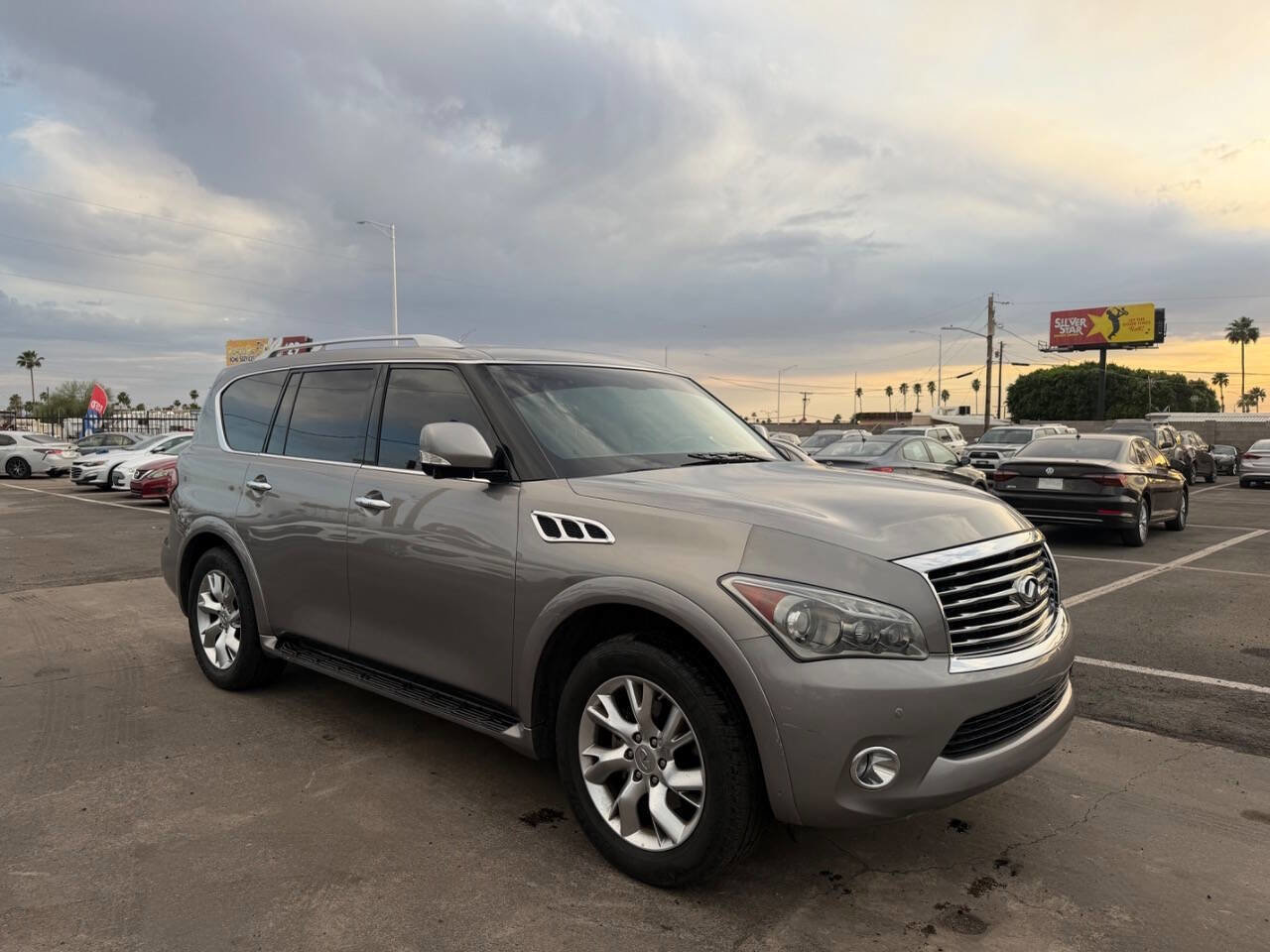 Used 2012 INFINITI QX56 2WD w/ Theater Pkg image 8