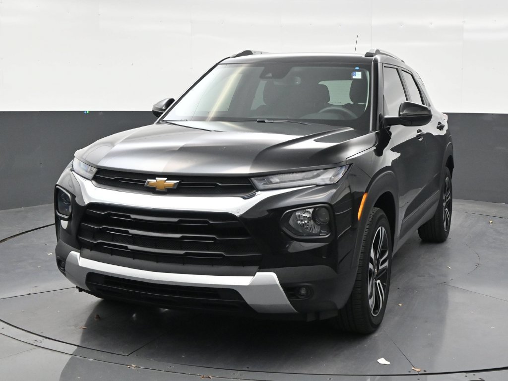 Used 2023 Chevrolet TrailBlazer LT w/ Convenience Package AWD/4WD image 8