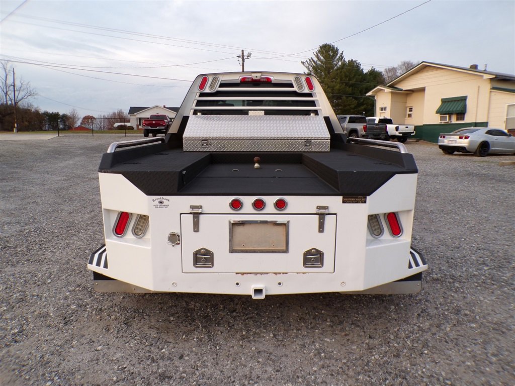 Used 2015 GMC Sierra 3500 Denali w/ Duramax Plus Package image 10