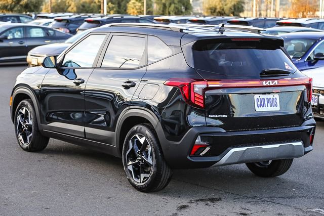 New 2026 Kia Seltos S FWD image 7