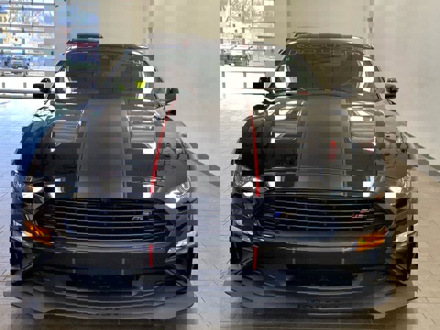 Used 2018 Ford Mustang GT Premium w/ Equipment Group 401A image 3