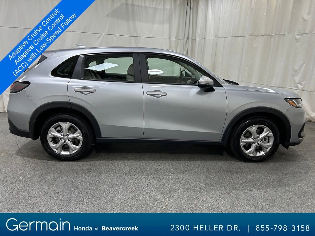 Certified 2025 Honda HR-V LX image 11