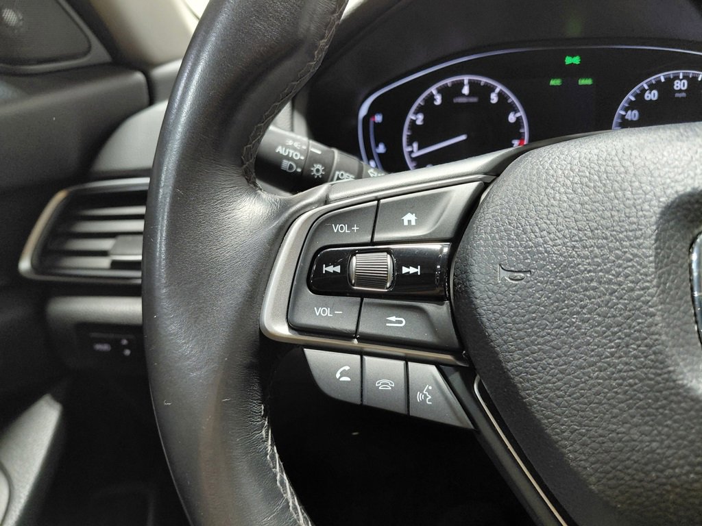 Used 2019 Honda Accord Touring image 38