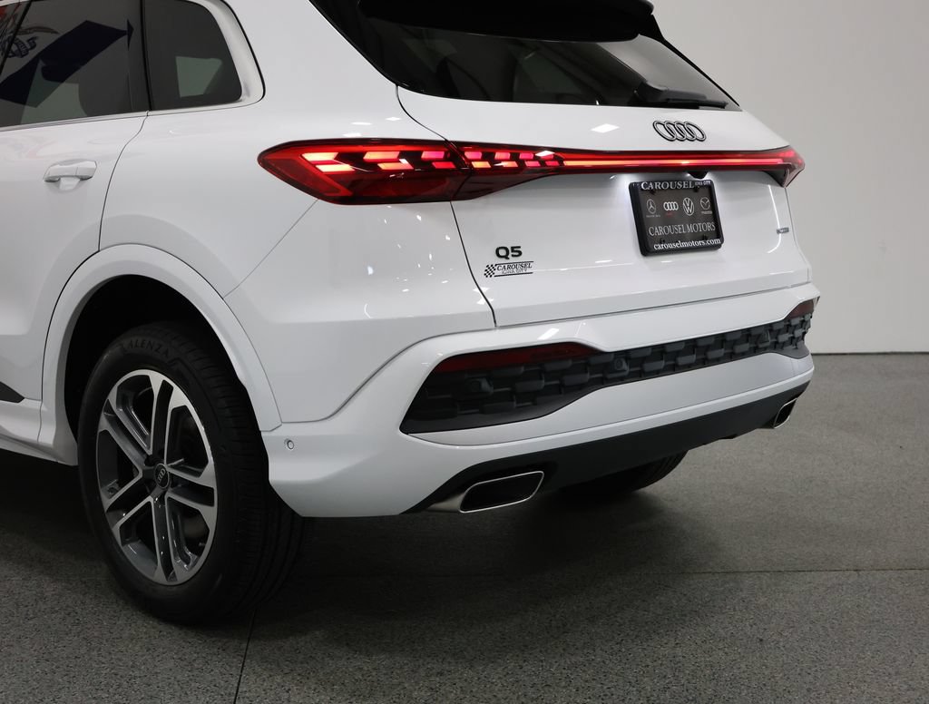 Used 2025 Audi Q5 Premium w/ Convenience Package AWD/4WD image 10