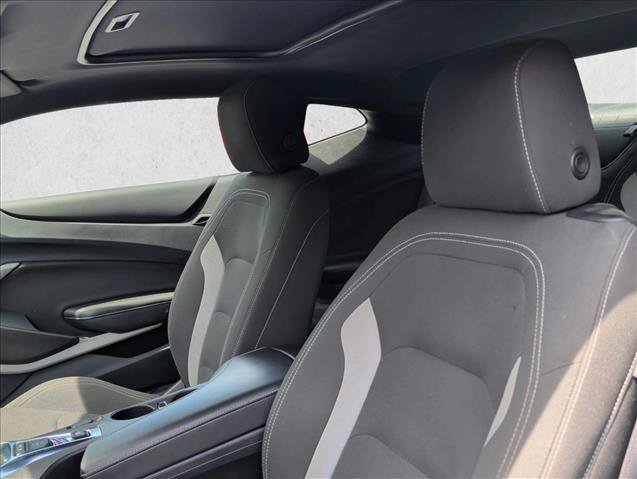 Used 2023 Chevrolet Camaro LT RWD image 17