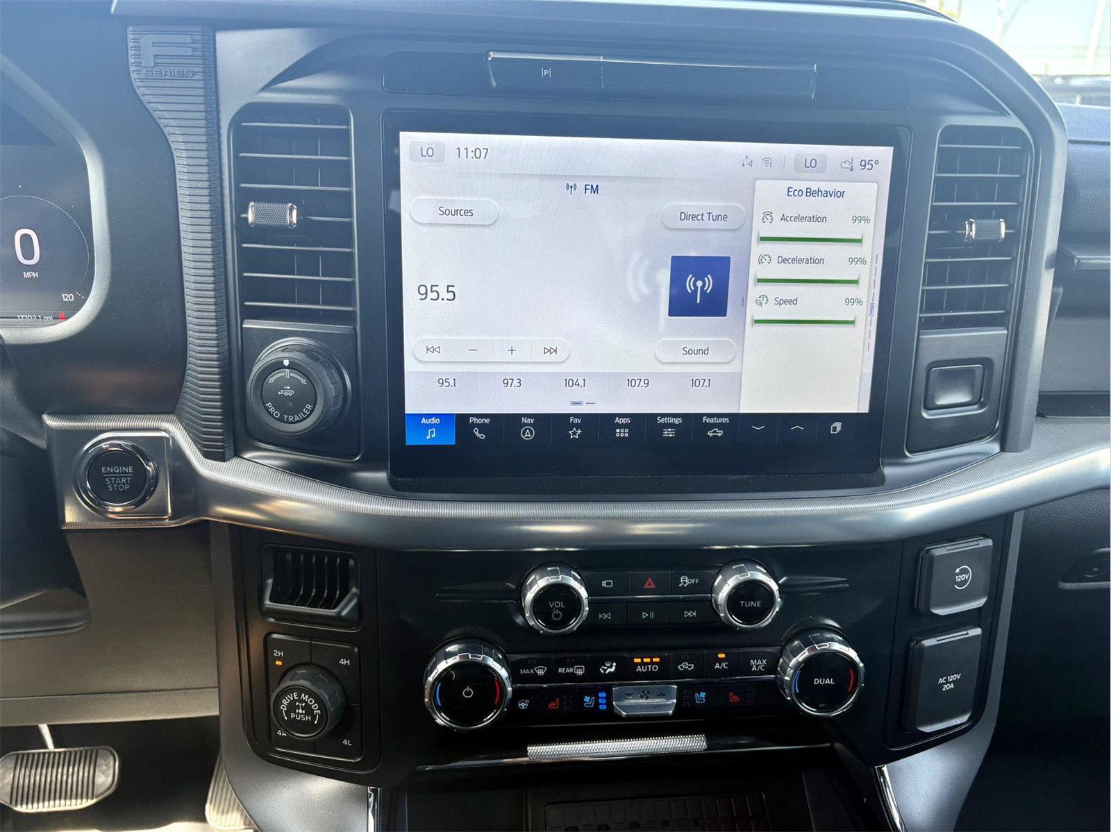Used 2021 Ford F150 Lariat RWD image 15