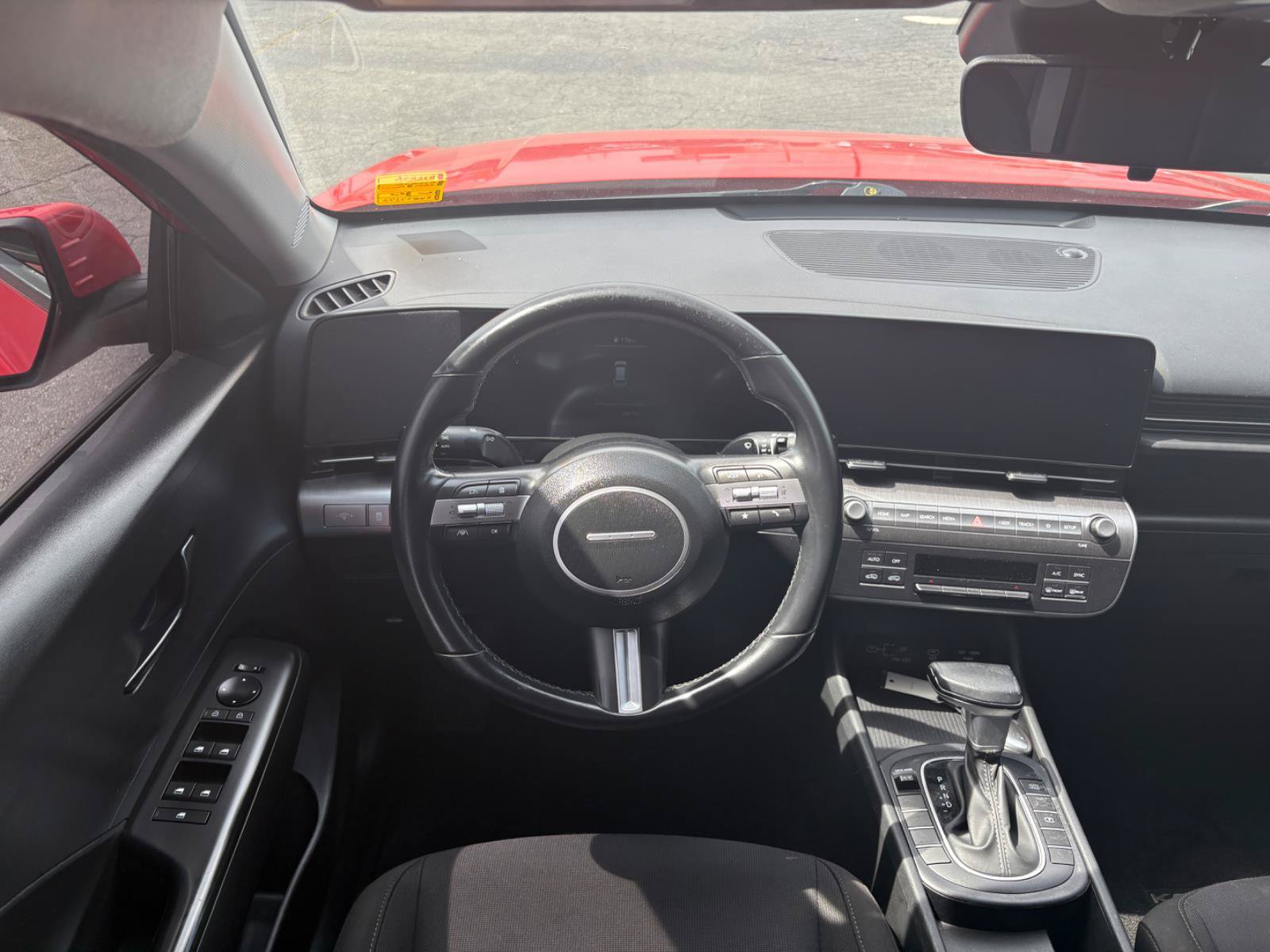 Used 2024 Hyundai Kona SEL FWD image 20