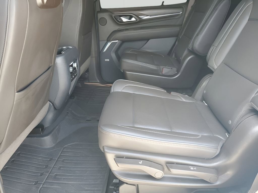 Used 2021 GMC Yukon Denali w/ Denali Ultimate Package image 19