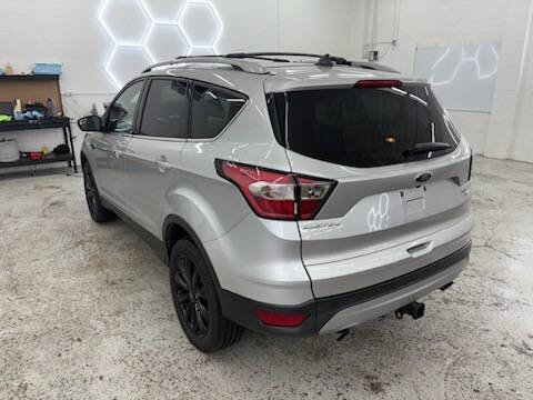 Used 2018 Ford Escape Titanium image 6