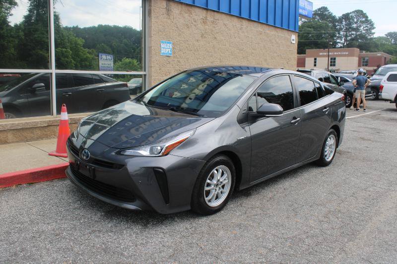 Used 2022 Toyota Prius LE FWD image 3