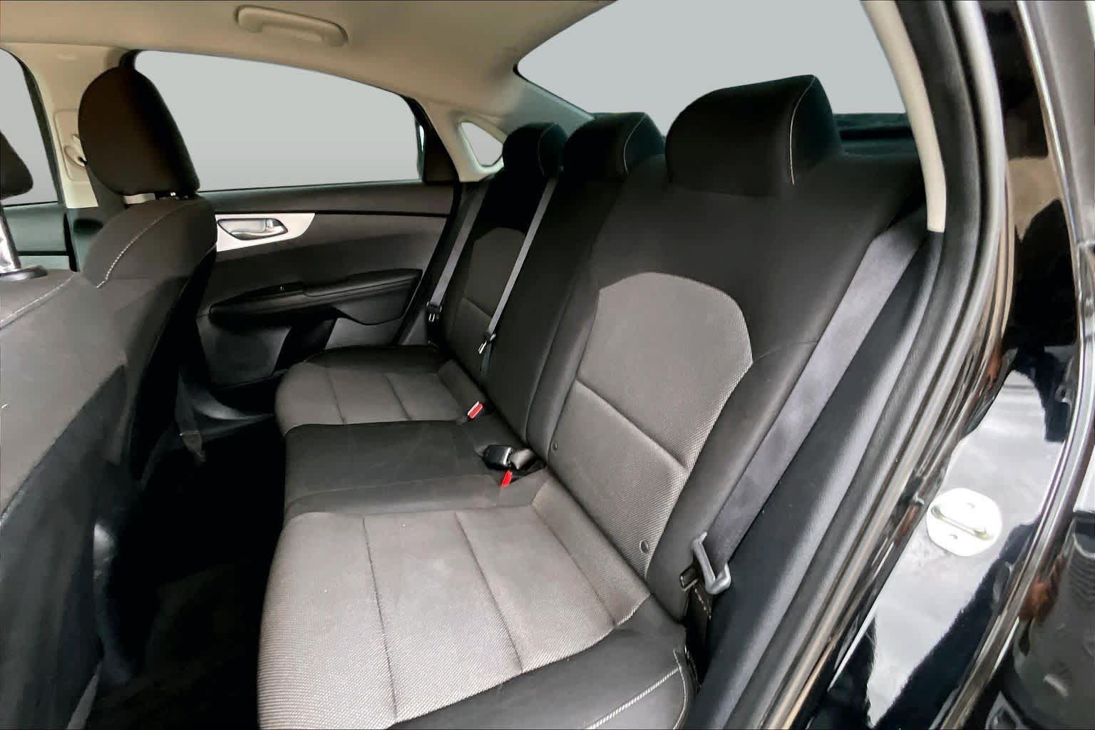 Used 2024 Kia Forte LXS FWD image 18