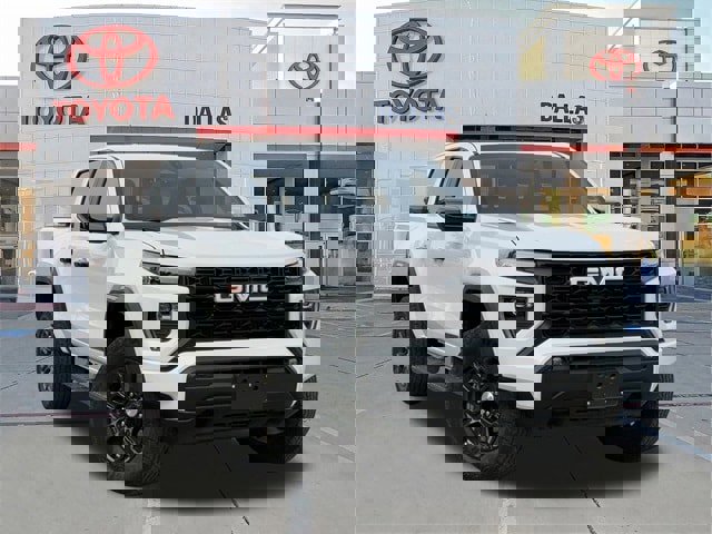 Used 2024 GMC Canyon Elevation w/ Convenience Package