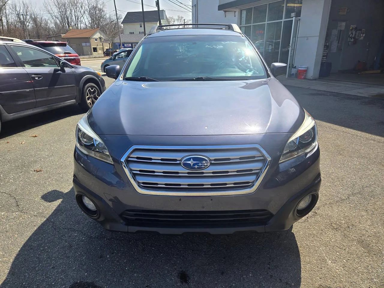 Used 2015 Subaru Outback 2.5i Premium AWD/4WD image 5