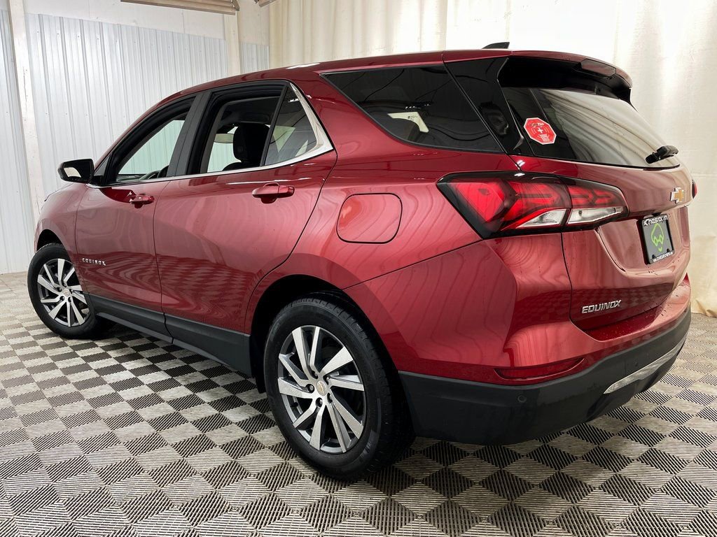 Used 2024 Chevrolet Equinox LT w/ LPO, Floor Liner Package FWD image 45