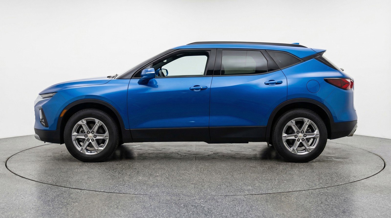 Used 2025 Chevrolet Blazer LT image 5