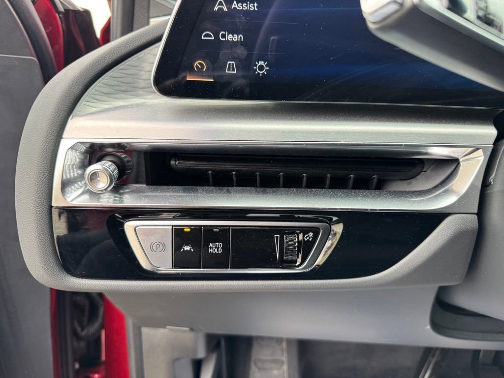 Certified 2024 Cadillac Lyriq Luxury w/ LPO, Floor Liner Package image 25