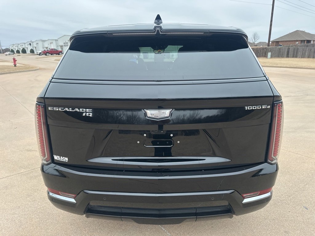 Used 2025 Cadillac Escalade IQ Sport 2 image 4