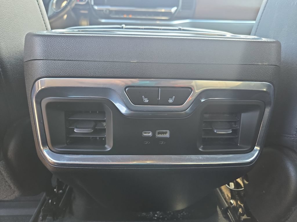 Used 2022 Chevrolet Silverado 1500 High Country w/ Z71 Off-Road Package AWD/4WD image 17