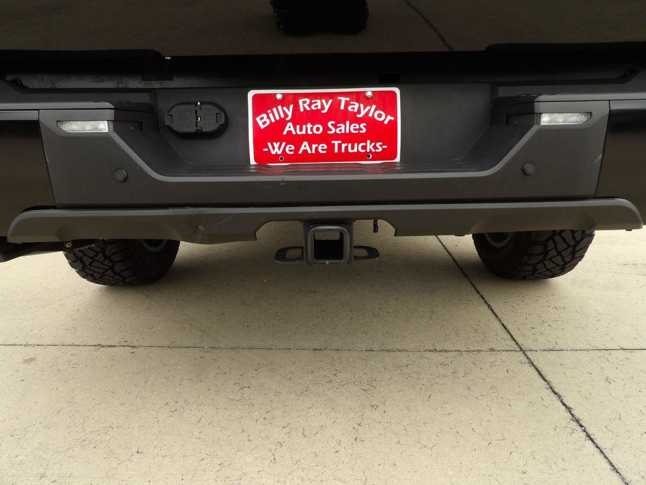 Used 2023 Toyota Tundra Platinum AWD/4WD image 37