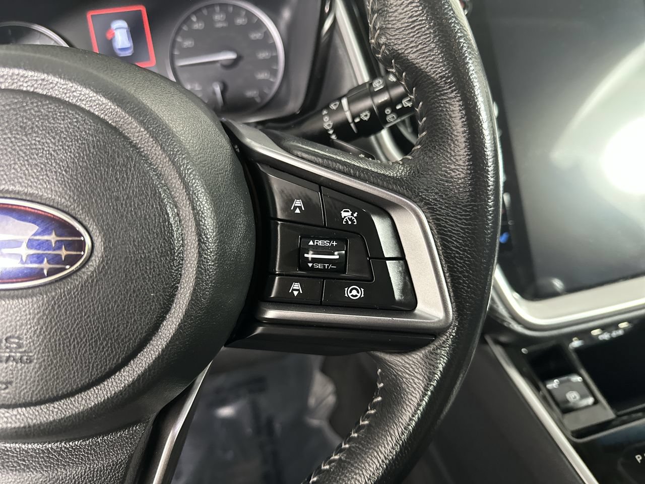 Used 2022 Subaru Outback Premium AWD/4WD image 11