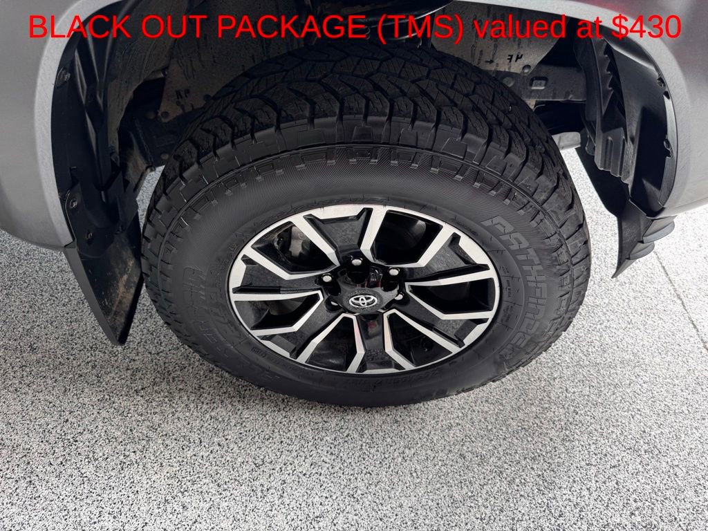 Used 2023 Toyota Tacoma TRD Sport w/ Advanced Technology Package image 9