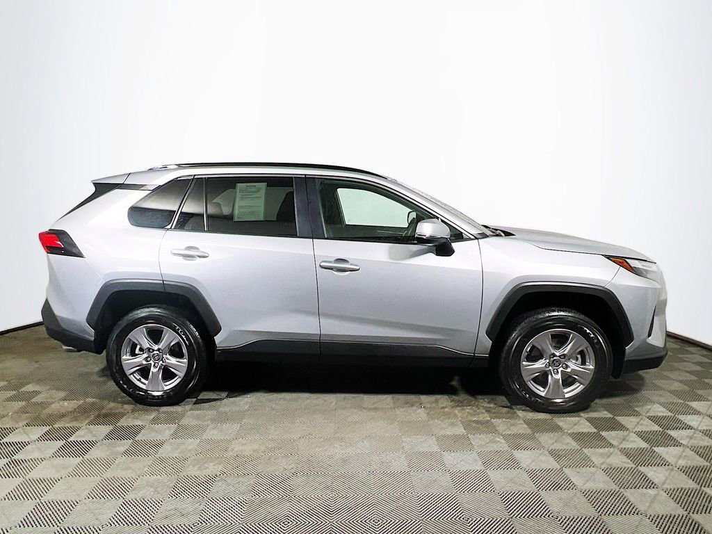 Certified 2025 Toyota RAV4 XLE AWD/4WD image 9