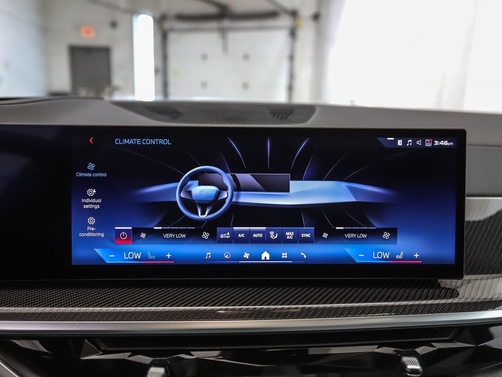 Used 2026 BMW X5 M60i AWD/4WD image 18
